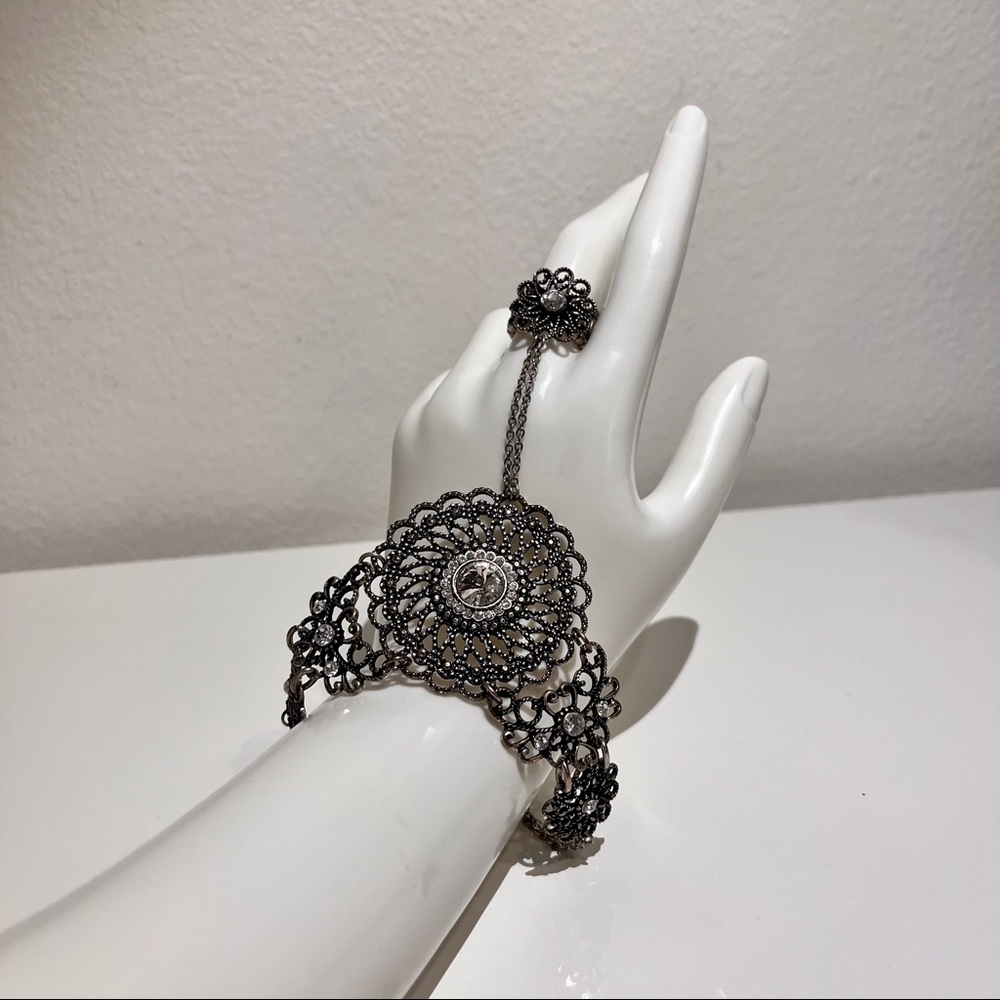 Vintage VCLM Chain Ring Bracelet Mandala